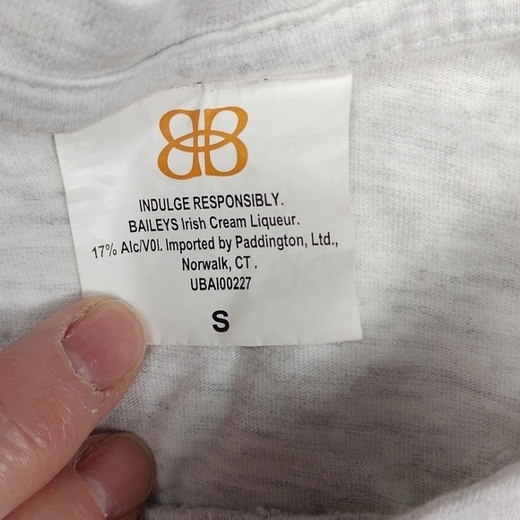 Bailey's I love Bailey's women's small sized t shirt - Picture 4 of 9